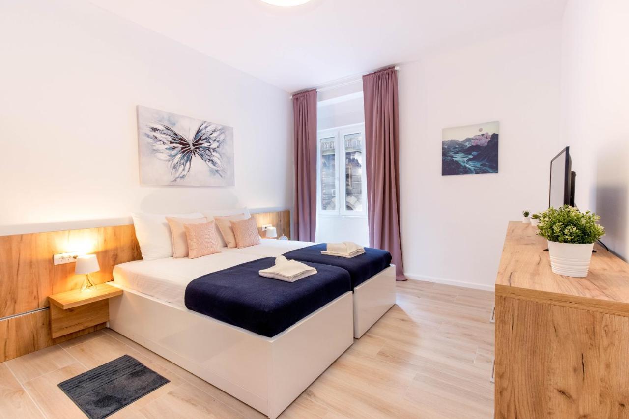 Fiorello Apartment